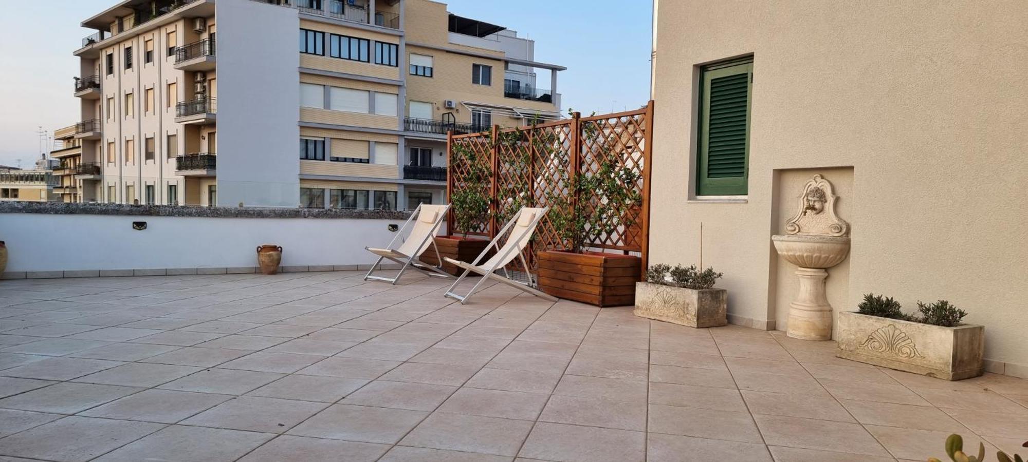 The Golden Hour, Luxury Apartment With A Panoramic View Lecce Eksteriør billede
