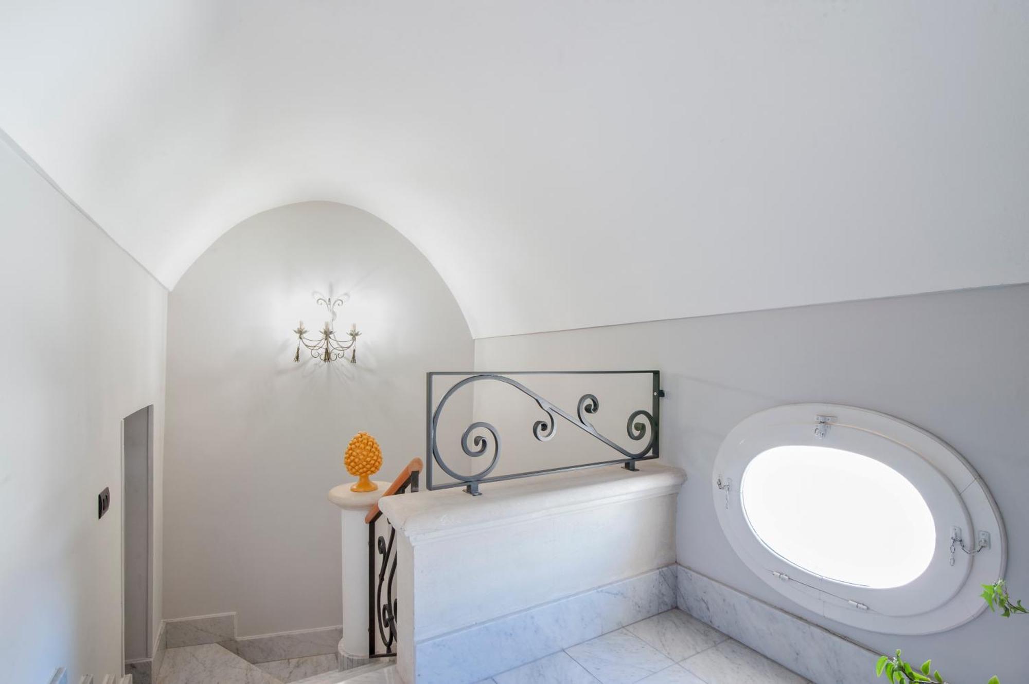 The Golden Hour, Luxury Apartment With A Panoramic View Lecce Eksteriør billede