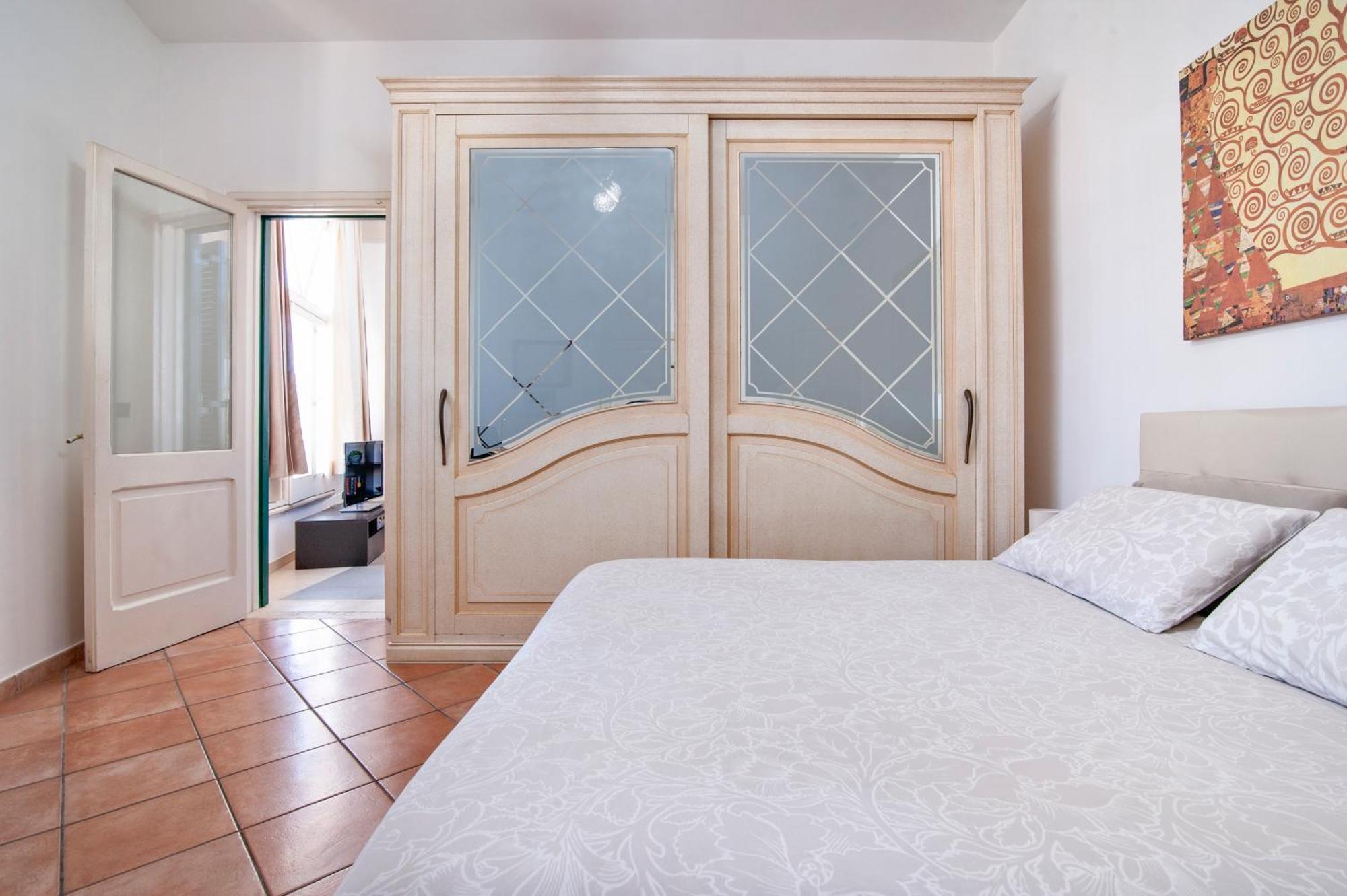 The Golden Hour, Luxury Apartment With A Panoramic View Lecce Eksteriør billede